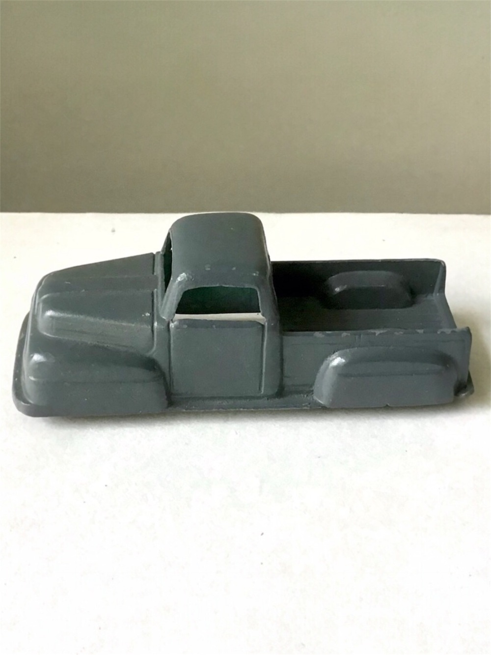 Vintage Tootsie Toy Ford F1 Pickup Truck Open Tailgate Re-Painted Chicago USA 3”